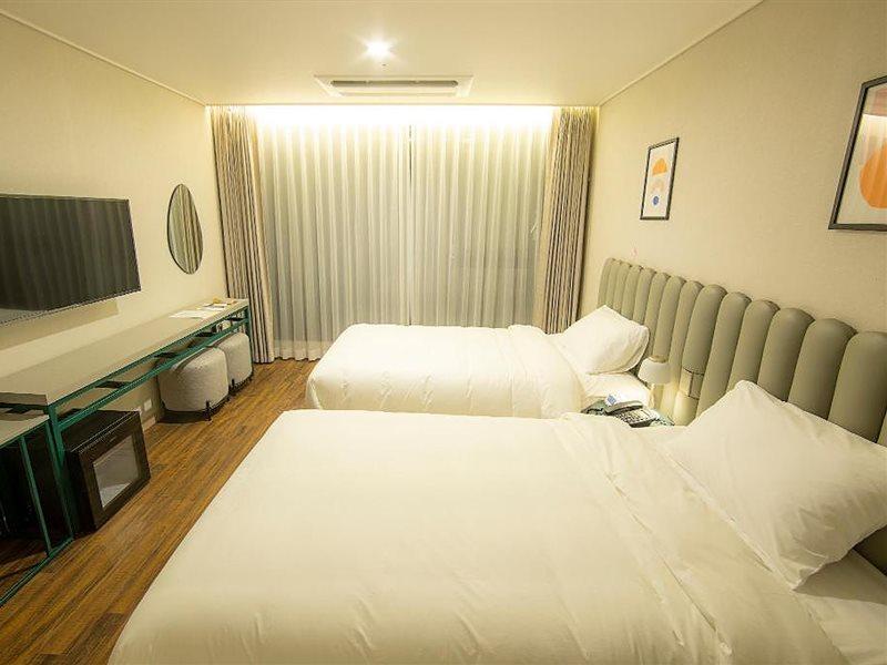 Hotel Seogwipean Seogwipo Exterior photo